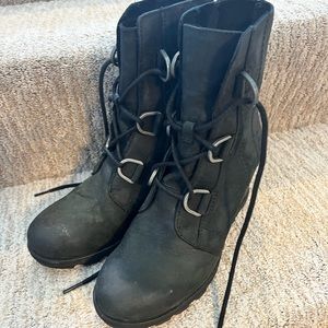 Sorel wedge boots